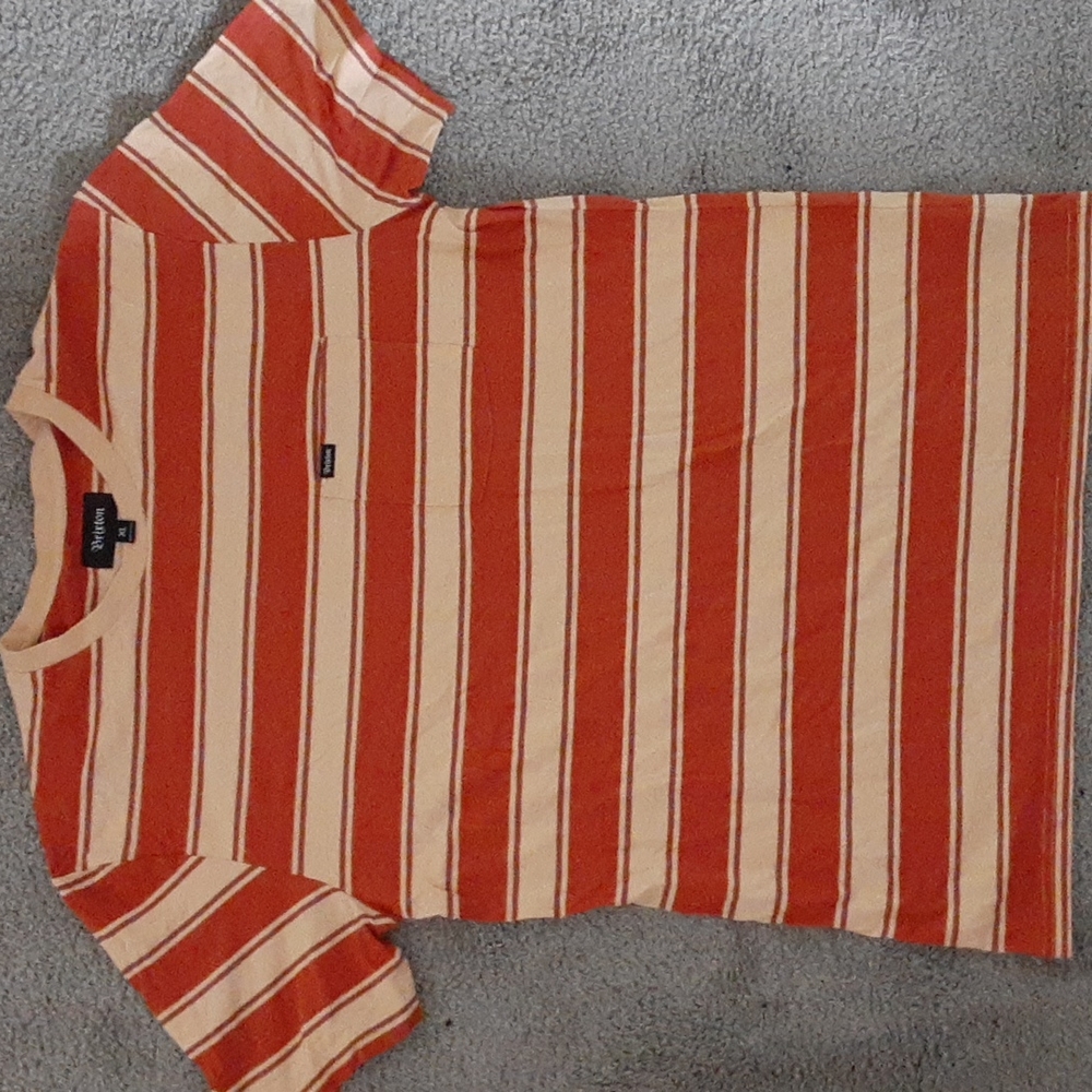 Men's shirt with front pocket, brand new Brixton XL multi colored